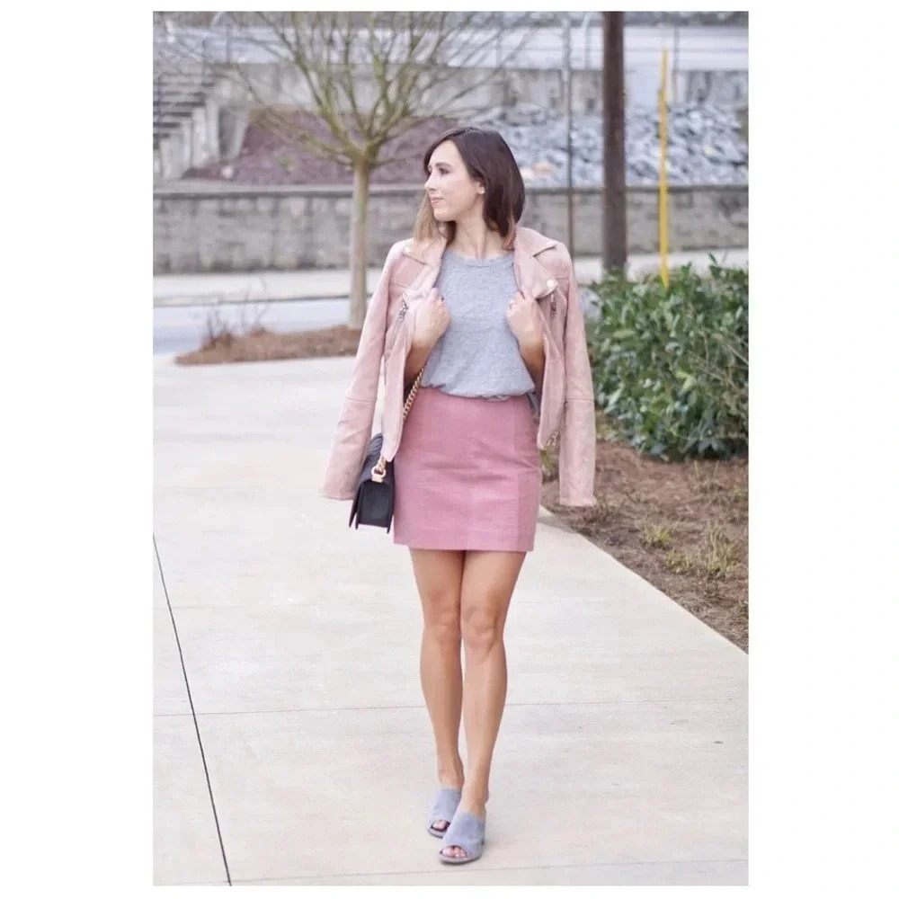 VINTAGE - Light Pink 1980’s Bohemian Danier Suede Leather Skirt